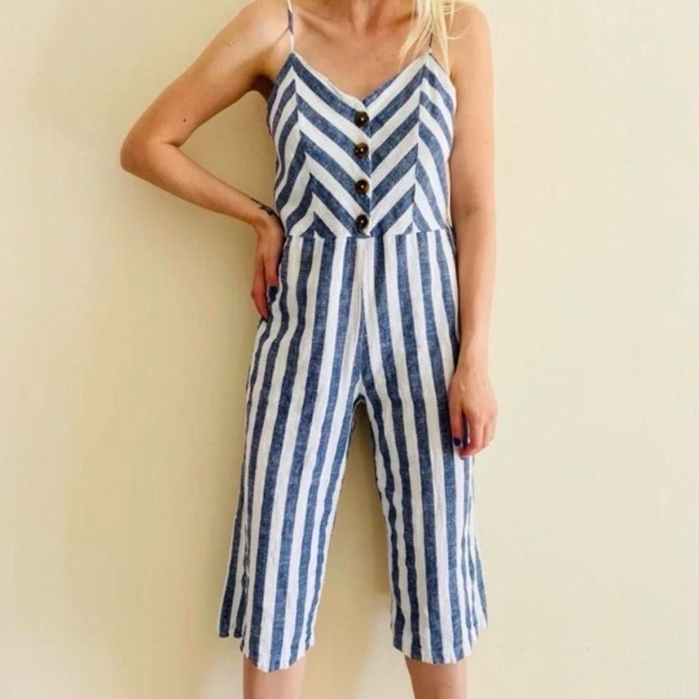 Kensie Navy and White Striped Jumpsuit Size Small NWT